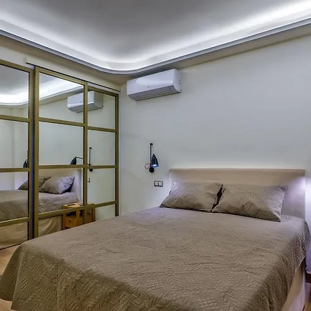 Belvedere Andros Батси
