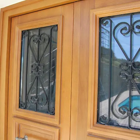 Belvedere Andros 公寓 *