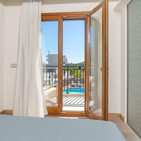 Апартаменты Belvedere Andros