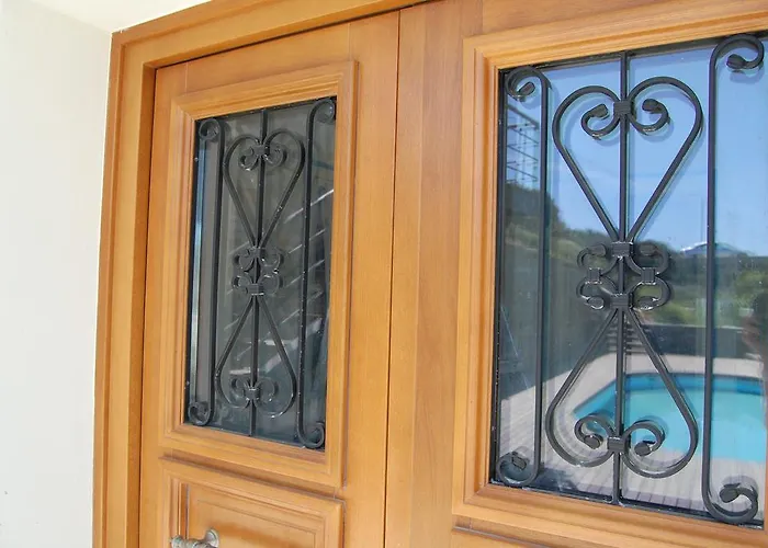 Belvedere Andros Lägenhet *